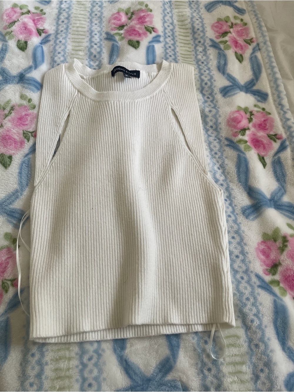 Kendall & Kylie Cream Ribbed Sleeveless Knit Top